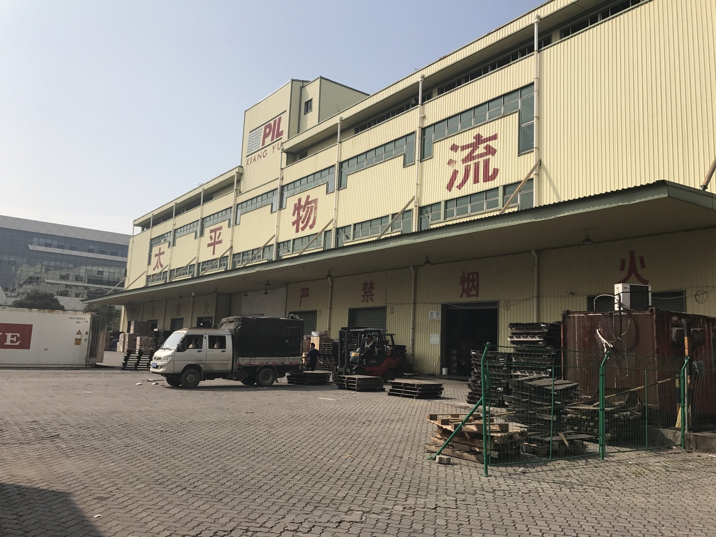 No el&eacute;ctrico-DIY-Bidet-WC-Attachment-Shipment-to-UK-3