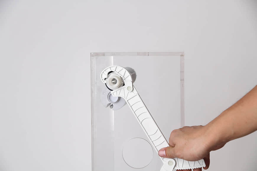 Llave para v&aacute;lvula de llenado de inodoro y v&aacute;lvula de descarga 1