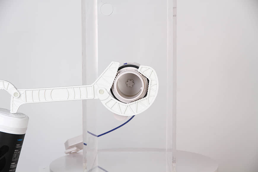 Llave para v&aacute;lvula de llenado de inodoro y v&aacute;lvula de descarga 3