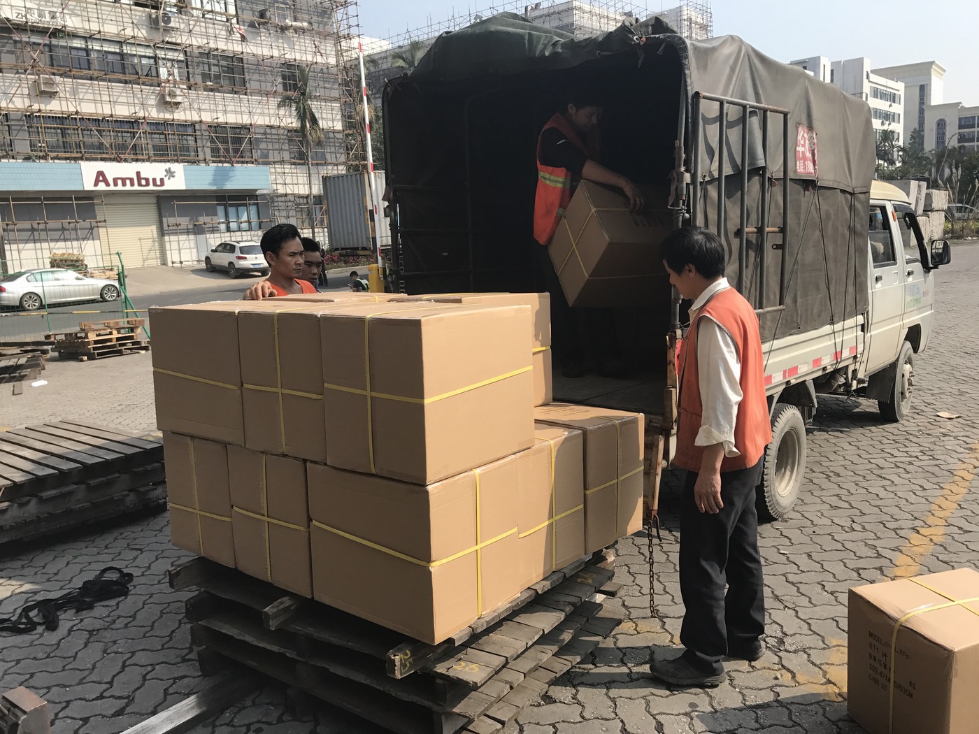 No el&eacute;ctrico-DIY-Bidet-WC-Attachment-Shipment-to-UK-9