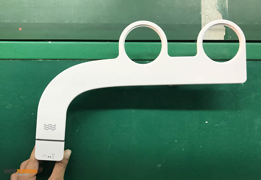 Accesorio para bid&eacute; con doble boquilla 6