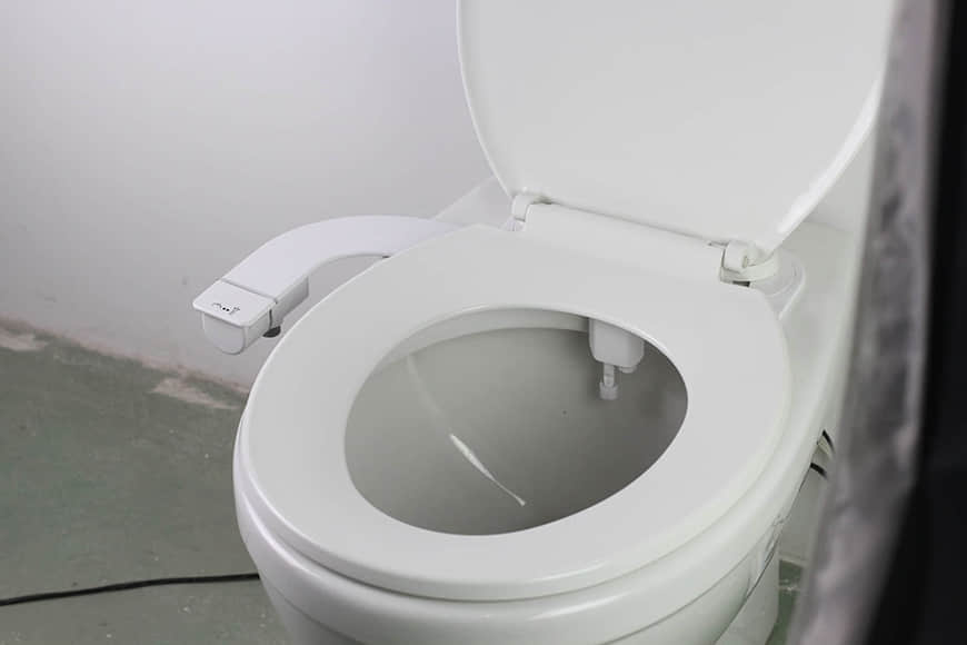 accesorio para bid&eacute; con doble boquilla 8